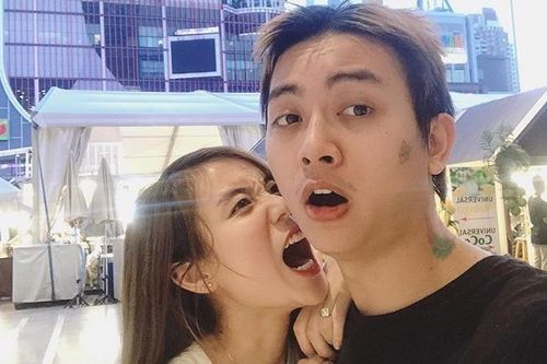 Vợ Hoài Lâm đăng ảnh cùng chồng ở Thái Lan