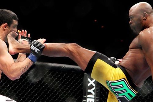 Top 5 đòn đá trước knock-out ấn tượng của UFC