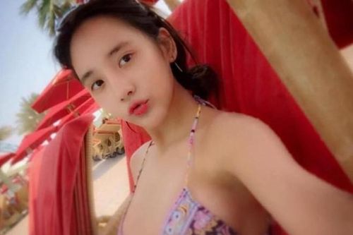 Kiều nữ Hàn vướng nghi vấn yêu mỹ nam chuyển giới