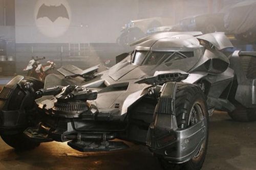 Siêu xe Batmobile chống đạn 'lên sàn' gần 20 tỷ đồng