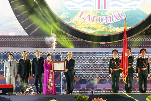Lai Châu kỷ niệm 110 năm thành lập tỉnh và 70 năm lập Đảng bộ tỉnh