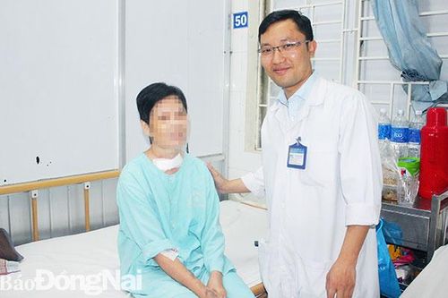 Bác sĩ trẻ giỏi kỹ thuật ngoại khoa