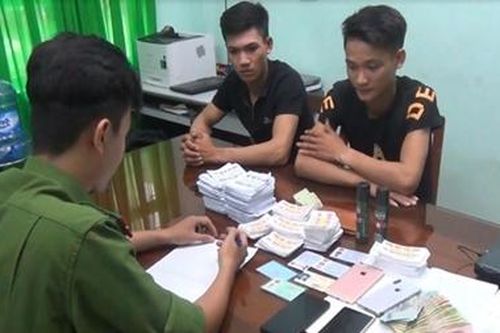 3 thanh niên 'chủ trì' hoạt động tín dụng đen vùng quê