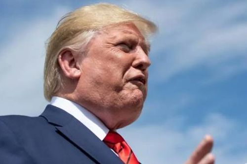 Tổng thống Trump mỉa mai ông Mitt Romney là 'ếch ngồi đáy giếng'