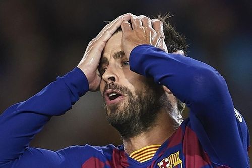Pique tẩy thẻ khiến Barca thiếu hụt hàng thủ