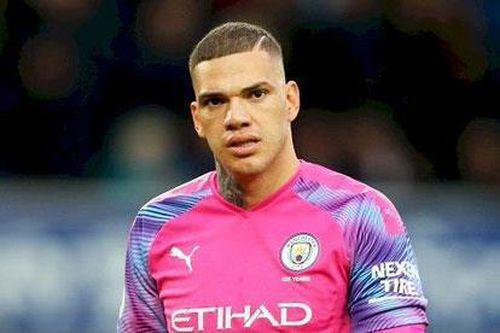 Dàn sao Man City gây thất vọng trong trận thua 0-2