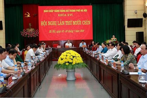 Nâng chất lượng xây dựng Đảng từ những việc khó và mới