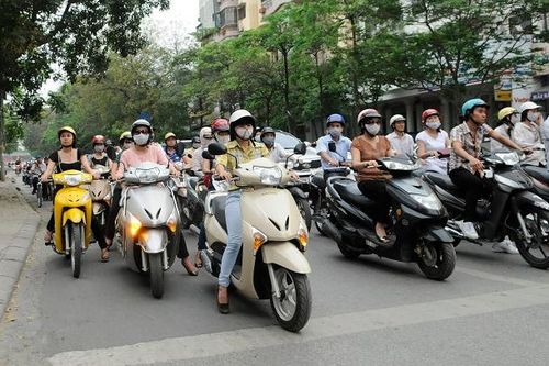 Loạn thị trường khẩu trang, máy lọc khí