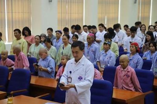 70% người bệnh ung thư tới khám và điều trị ở giai đoạn muộn