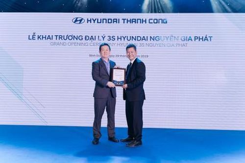 TC MOTOR và Hyundai liên tiếp khai trương 4 đại lý xe thương mại