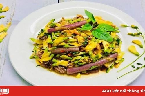 Gỏi bông điên điển tép rong