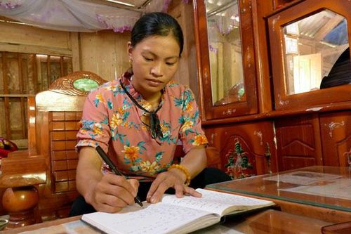 Bài 1: 'Tròn việc Đảng, trọn việc dân'