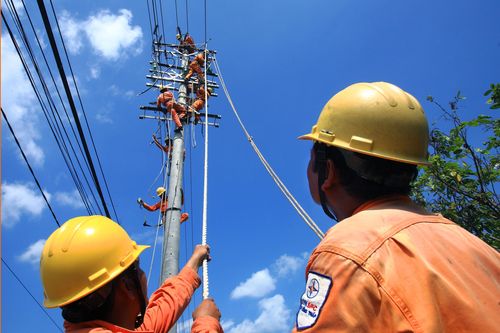 PC Đồng Tháp: Thường xuyên đổi mới, đáp ứng nhu cầu điện của khách hàng