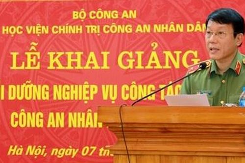 Khai giảng lớp bồi dưỡng nghiệp vụ công tác tham mưu CAND năm 2019