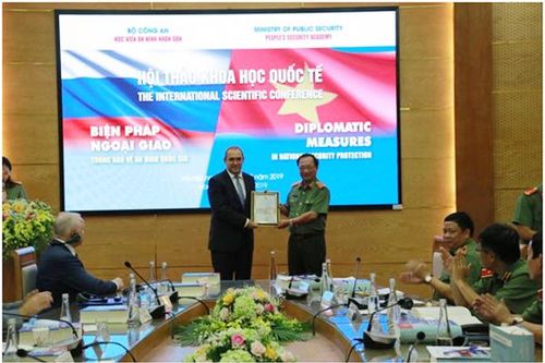 Hội thảo khoa học quốc tế 'Biện pháp ngoại giao trong bảo vệ An ninh quốc gia'