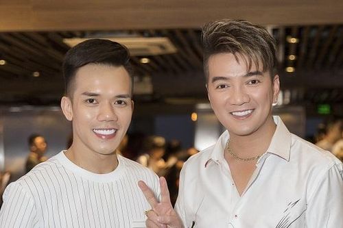 NTK Tuấn Trần kể chuyện đáng nhớ khi làm trang phục cho Mr. Đàm, Cẩm Ly