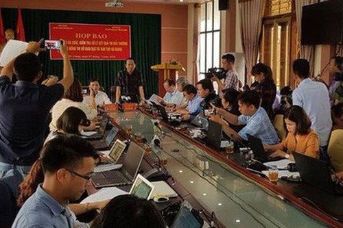 Gian lận thi cử ở Hà Giang, Hòa Bình, Sơn La: Bi hài chuyện 'gắp điểm' bỏ vào tay con quan chức