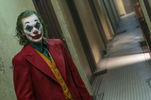Tội phạm ấu dâm Gary Glitter vớ bẫm với bom tấn 'Joker'