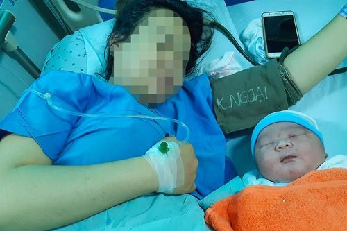 Sản phụ sinh con nặng 5,1 kg ở Quảng Nam