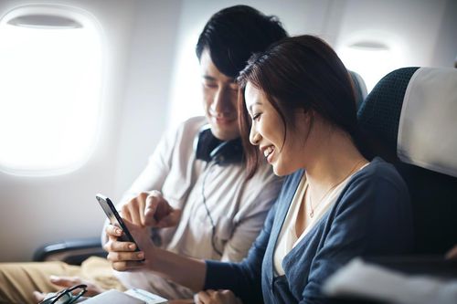 Hành khách cần lưu ý những gì khi dùng dịch vụ Wi-Fi trên các chuyến bay?