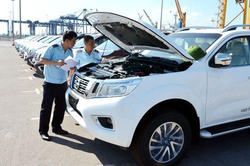 Nhập khẩu dầu thô, ôtô tiếp tục giúp thu ngân sách hải quan tăng mạnh