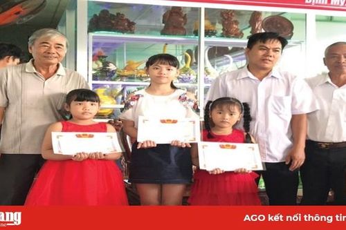 Xây dựng xã hội học tập khởi nguồn từ gia đình