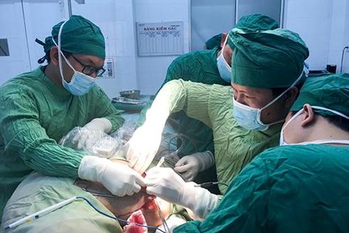 Bệnh viện Đa khoa tỉnh: Sẽ phát triển kỹ thuật tạo hình di chứng bỏng