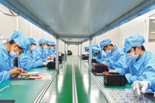 Khi vốn ngoại dồn vào công nghiệp chế biến - chế tạo