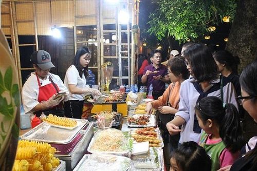 Du lịch ẩm thực Việt Nam: 'Mỏ vàng' vẫn chờ khai thác?