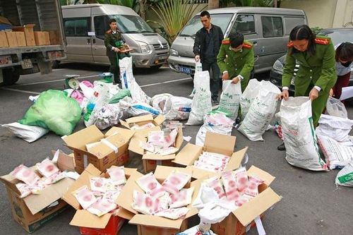 Phạt hình sự lên đến tù chung thân cho hành vi sản xuất và buôn bán phụ gia thực phẩm giả