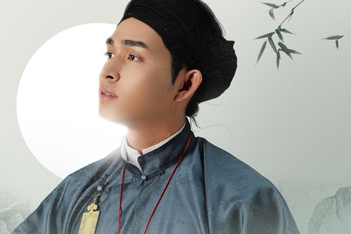 Jun Phạm xúc động khi hát về chuyện tình đổ vỡ