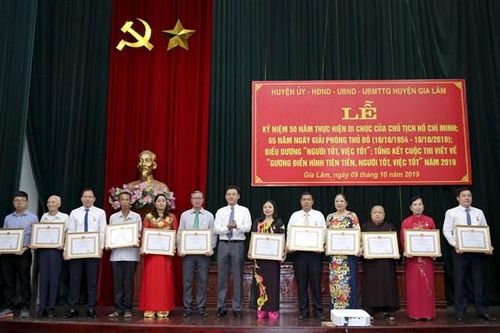 Huyện Gia Lâm biểu dương 'Người tốt, việc tốt' năm 2019
