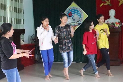 Liên hoan hát dân ca và bài chòi cho học sinh Đà Nẵng
