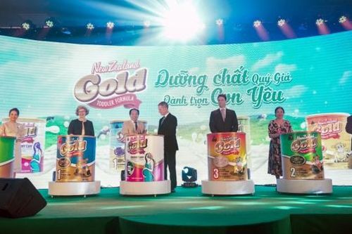 Đại diện Traphaco: 'Để lấn sân sang thị trường sữa, chúng tôi đã kỳ công tìm hiểu đối tác trong 2 năm'