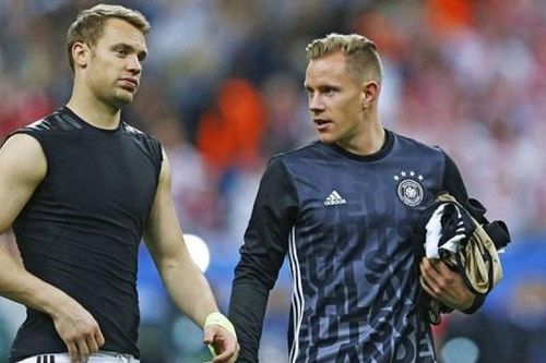 VIDEO bóng đá: HLV Joachim Loew chọn Neuer hay Stegen cho trận gặp Argentina?