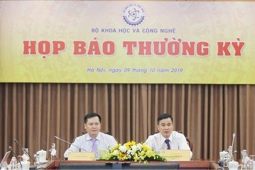 Trình Chính phủ sửa đổi thủ tục công nhận nhà khoa học trẻ tài năng