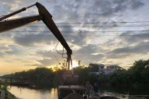 Thừa Thiên Huế: Lập bến bãi 'tiếp tay' thu mua cát, sỏi trái phép