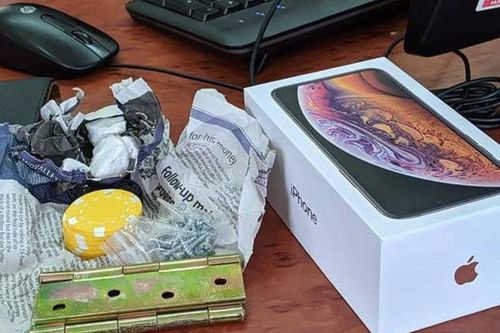 Mắc lừa chiêu làm tin bằng hộp iPhone toàn đinh, khách bị 'cuỗm' 29 triệu