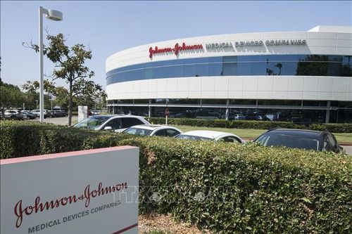 Johnson & Johnson phải bồi thường 8 tỉ USD cho một bệnh nhân sử dụng thuốc Risperdal