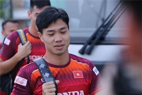 HLV Phạm Minh Đức nói lời cay đắng về hàng công của ĐT Việt Nam