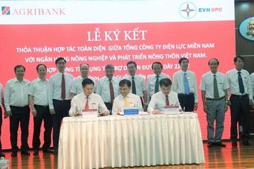 EVNSPC ký thỏa thuận hợp tác Agribank