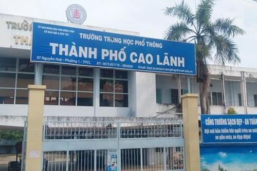 Cho rằng cô chủ nhiệm lạm thu, HS viết 'tâm thư' đề nghị đổi giáo viên