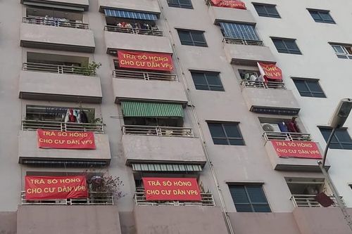 Chủ đầu tư không làm sổ hồng, người dân nên làm gì?