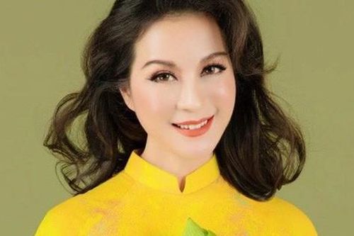 MC Thanh Mai nhớ thuở nghèo khổ mở hàng nước kiếm từng đồng phụ gia đình