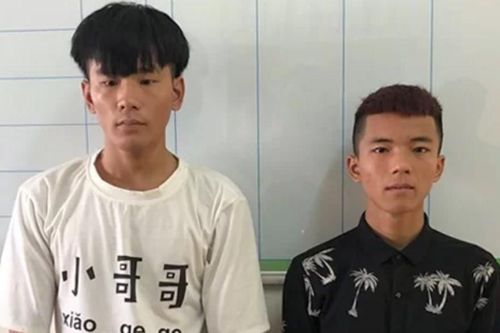 Cháu rủ bạn trùm chăn cướp tiền ông nội lĩnh 5 năm tù