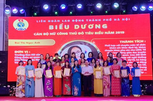 Tuyên dương 90 Cán bộ nữ công Thủ đô tiêu biểu năm 2019