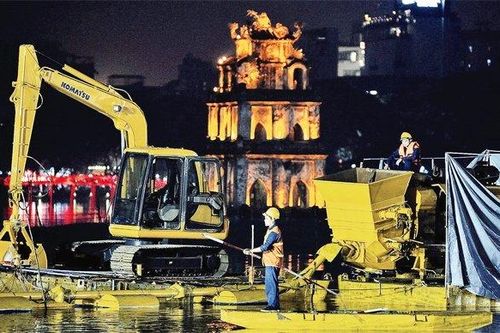 Làm sạch môi trường hồ nước