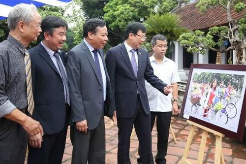 Khai mạc triển lãm ảnh 'Hà Nội trong tôi'
