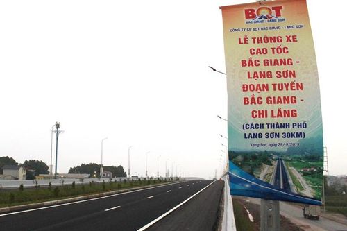 Cao tốc 12.000 tỷ thông xe rồi... tiếp tục thi công