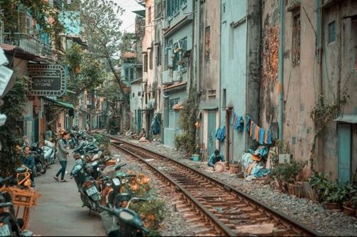 Báo Mỹ đưa tin về đóng cửa cafe 'đường tàu' ở Hà Nội